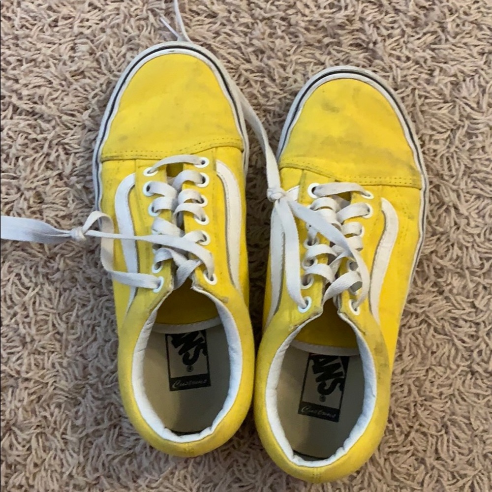 Yellow Vans - Picture 5 of 6